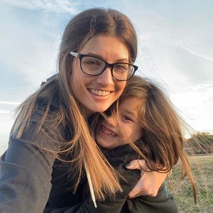 Meet your Posher, Sara